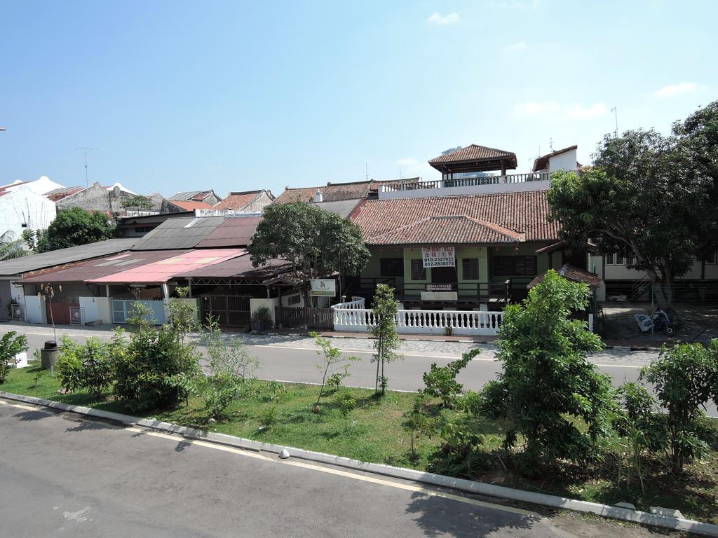 The Pillohouzzze Hotell Malacca Eksteriør bilde