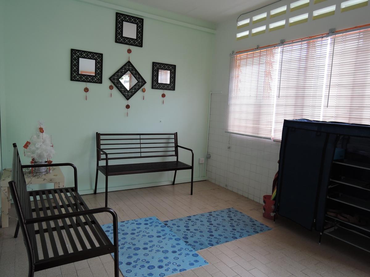 The Pillohouzzze Hotell Malacca Eksteriør bilde